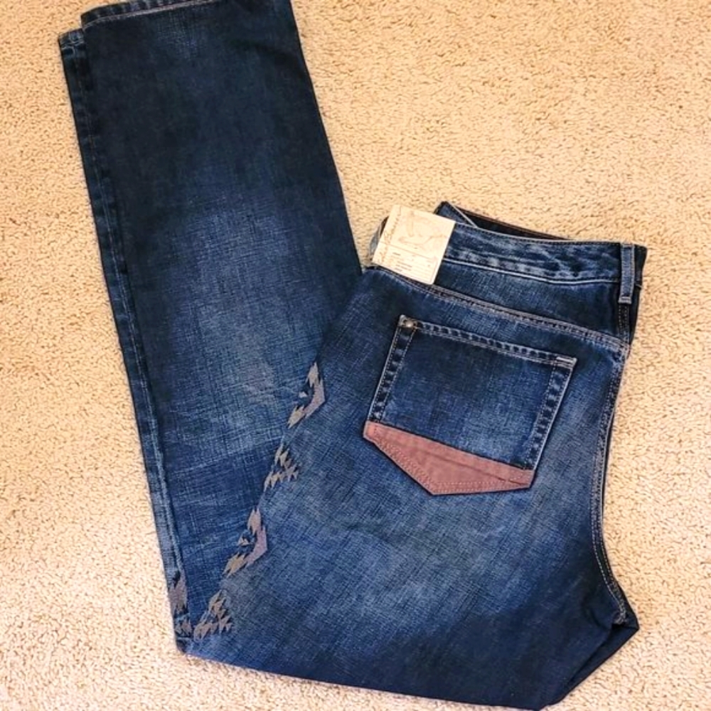 NEW  Eddie Bauer Jeans - Size 6